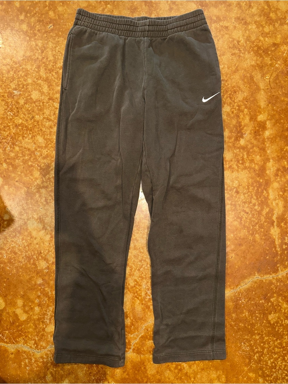 Nike The Athletic Dept Fleece Sweatpant Men’s Medium brown lounge pants